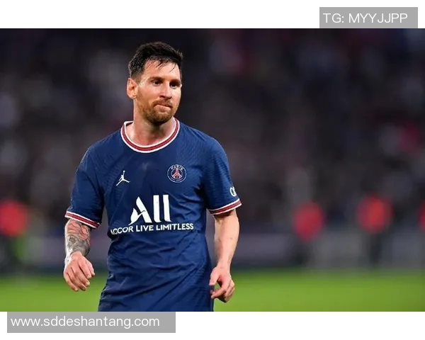 钢铁防线,窒息禁区:国米中路铁壁如何让威尼斯进攻彻底哑火