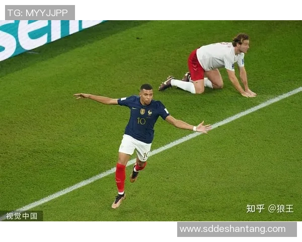 特奥沙特首秀级演出：28岁世界第一左后卫梅开二度，开启沙漠足球新纪元