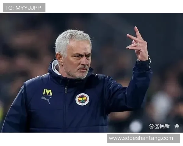 穆帅四大皆空眼神呆滞：1比3出局背后的“狂人”挽歌，四年无冠是否终结一个时代？